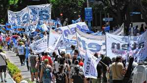 Paritaria docente en Neuquén: el gobierno de Rolando Figueroa vuelve a sentarse con ATEN este lunes