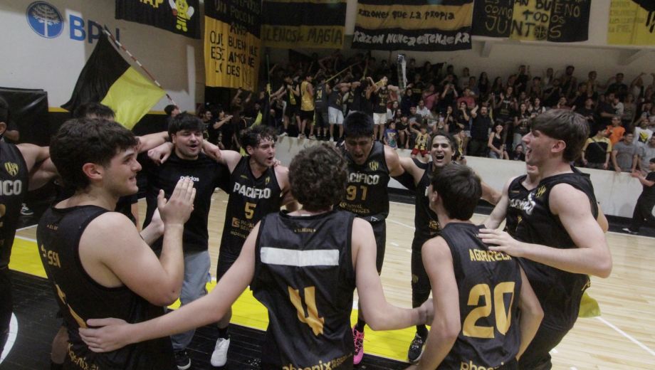 El Decano se coronó ante su gente y repitió el título logrado en 2022. (Oscar Livera)