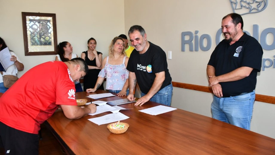 El acto se realizó en el municipio de Río Colorado. Foto: gentileza.