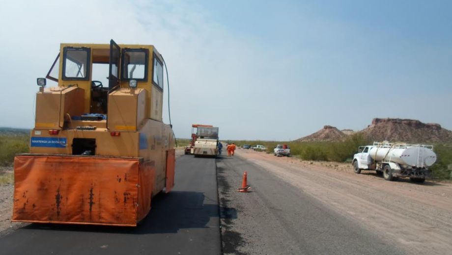 Río Negro tramita más fondos para concluir las obras en las rutas 6 y 8