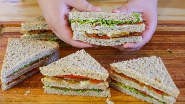 Sanguchitos veraniegos hechos con pan de miga sin TACC ¡tremendos!