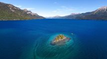 Imagen de Villa Traful, la perla turquesa que lidera las búsquedas en Google e invita al verano patagónico