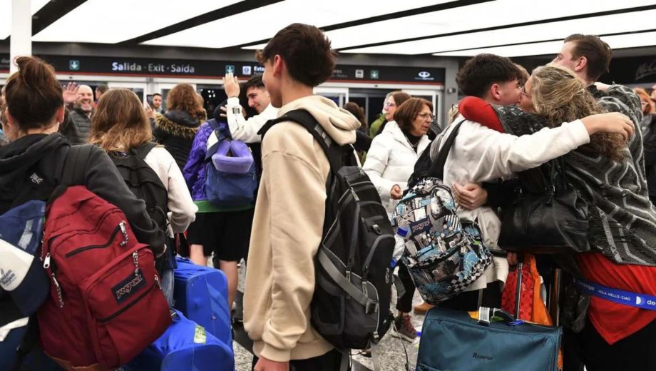 Viajes de egresados sin escala a Brasil desde Neuquén: los requisitos que deben cumplir los estudiantes del Alto Valle