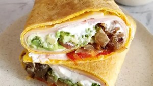 Panqueques o wraps de zanahoria súper livianos para la hora del almuerzo o la cena