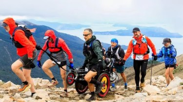 Empujando Sonrisas fue parte del desafío de dos deportistas con parálisis cerebral que conquistaron las cumbres del Bayo y el O’Connor