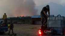 Imagen de Incendios en la Patagonia: bomberos de Plottier alertan por estafas con falsas colectas
