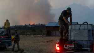 Incendios en la Patagonia: bomberos de Plottier alertan por estafas con falsas colectas