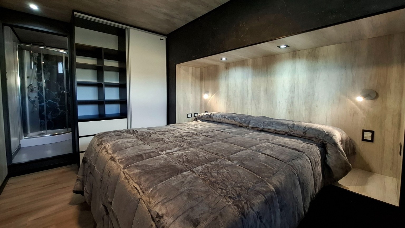 De un garaje en Roca a convertirse en un actor clave de la industria regional