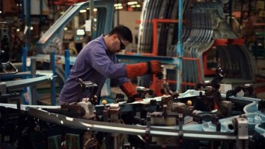 La actividad cayó 0,3% en noviembre y cortó una racha de 13 meses en alza: ¿qué rol jugó Vaca Muerta?