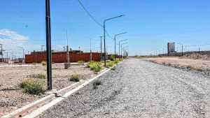 El primer loteo con servicios en Neuquén de la gestión Mariano Gaido tendrá pavimento este año