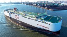 Imagen de Impulsado por GNL y de 200 metros de largo: así es el monstruoso buque que trajo al país los autos importados de China 