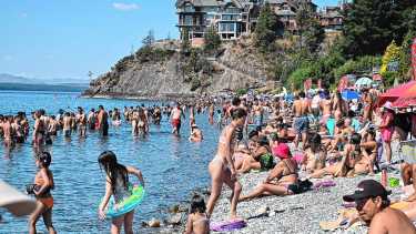 El clima se «fractura» en la Patagonia: 35°C de calor en el norte y nieve adelantada en el sur, qué pasa con el viento