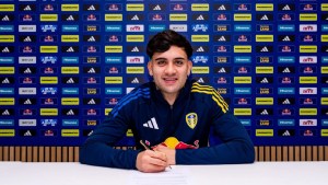 Facundo Buonanotte se fue de Chelsea y ya tiene nuevo equipo en el fútbol inglés