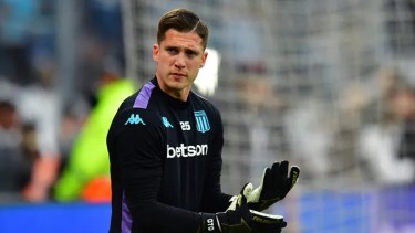 Racing le renueva contrato a Facundo Cambeses, en medio de los rumores de posibles salidas