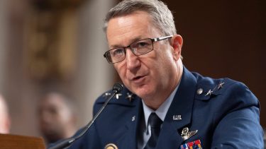 Argentina estará presente en una cumbre de jefes militares organizada por Estados Unidos: de qué se trata