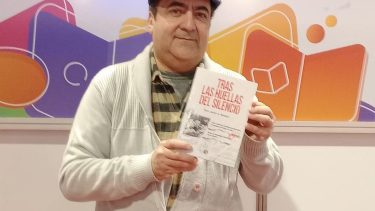 Javier Navarro: el escritor neuquino que rescata la memoria de la región