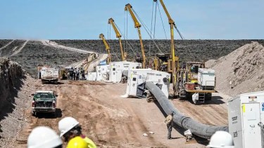 En fotos: la cronología del primer año de VMOS, el megaproyecto que conecta Vaca Muerta con Punta Colorada