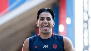 El presidente de San Lorenzo le bajó el pulgar a Boca: «Cuello se va a quedar»