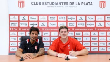 Un Tanque para la Libertadores: Estudiantes presentó a Adolfo Gaich