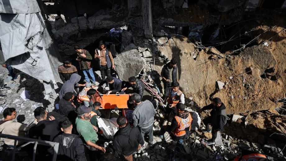 Israel lanzó una violenta ofensiva sobre Gaza: 26 muertos. Foto: NA 