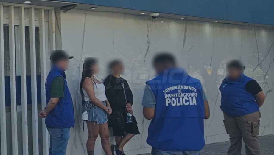 Investigan una estafa en el principal centro de salud de Neuquén.