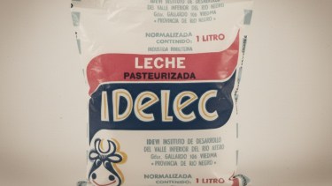 Idelec: la leche que marcó una época en el sur argentino