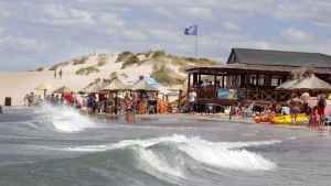 Pleamares de más de siete metros en Las Grutas: cómo estará el mar en medio de las tormentas eléctricas