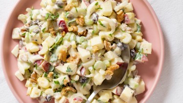Ensalada Waldorf: la receta fresca y fácil de Paulina Cocina para el verano