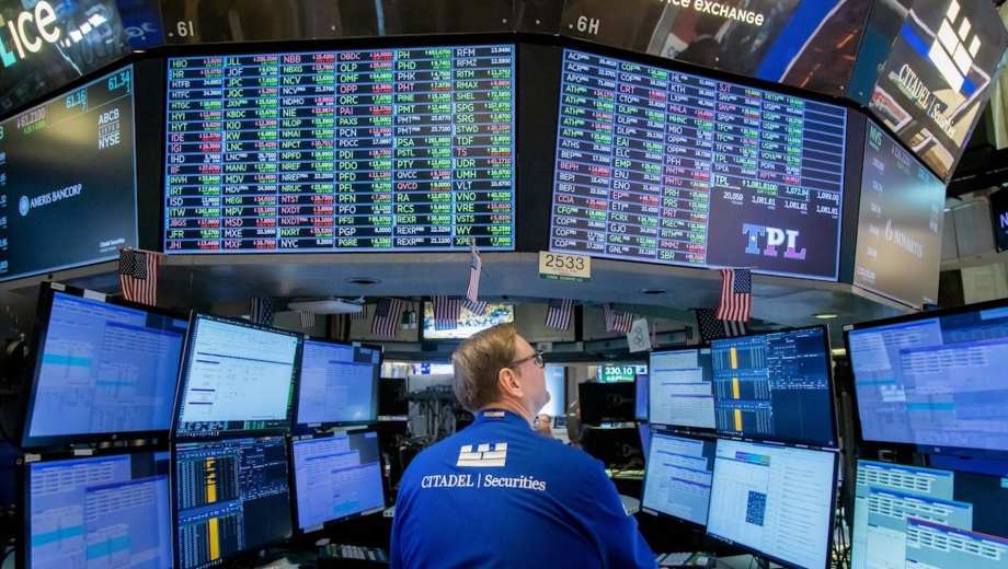 El riesgo país rozó los 515 puntos este martes y luego retrocedió al mediodía. (Foto: gentileza)