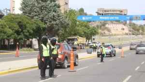 Cabify ya tiene 300 autos en Neuquén y refuerzan los controles contra las aplicaciones sin permiso