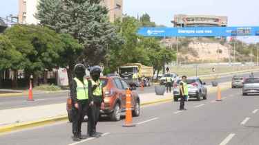 Cabify ya tiene 300 autos en Neuquén y refuerzan los controles contra las aplicaciones sin permiso