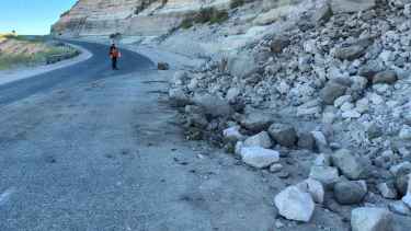 Precaución en la Ruta 40: desmoronamiento complica el tránsito en Neuquén, a qué altura