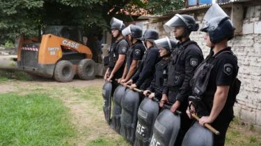 Horror en Rosario | Usaban a tres niños para el «pasamanos» de cocaína: hay 39 detenidos