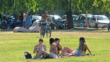 Temperaturas extremas en Neuquén y Río Negro: el SMN emite alerta roja para varias provincias