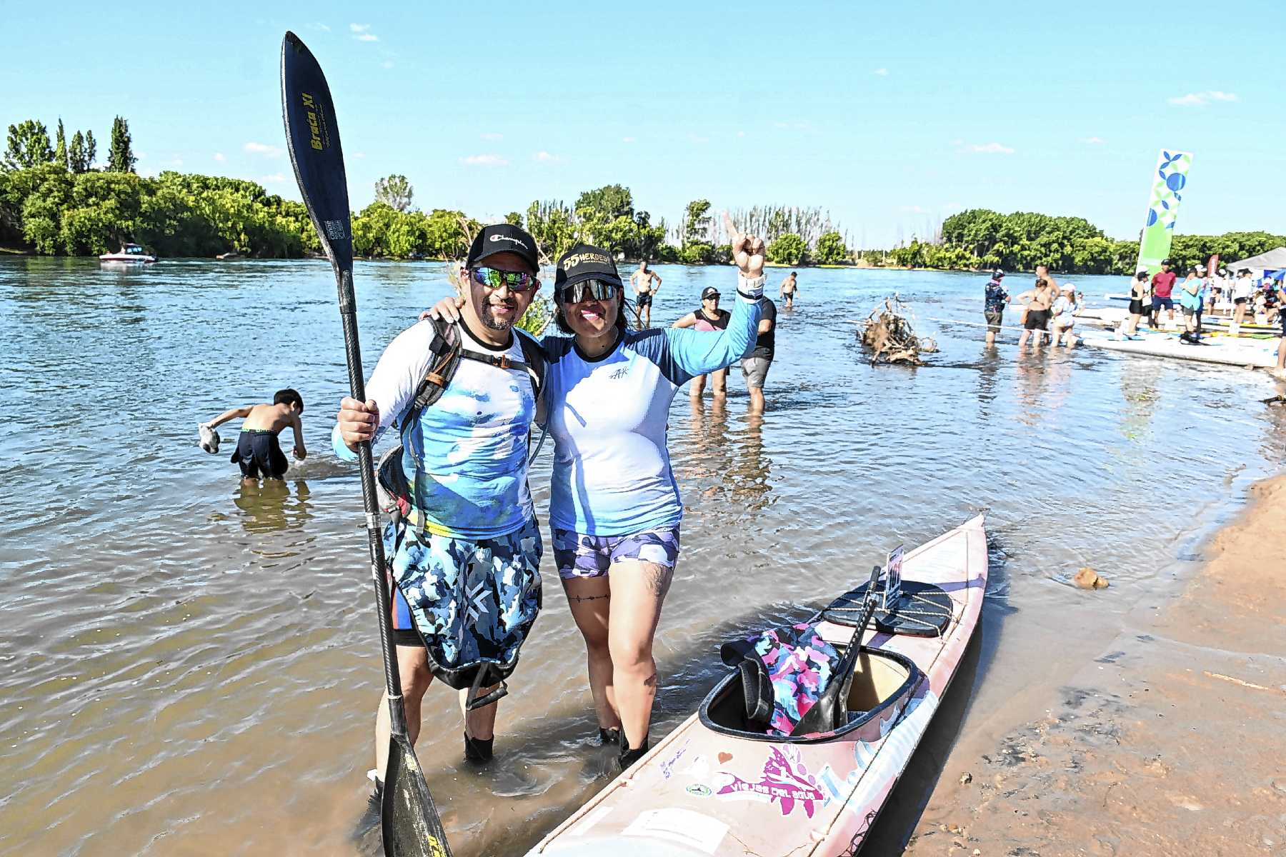El bote más austral de la Regata recorrió 2.000 kilómetros para ser parte de la edición dorada