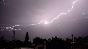 Alerta por tormentas en Buenos Aires y en otras nueve provincias este domingo 7 de junio: con ráfagas y ocasional caída de granizo