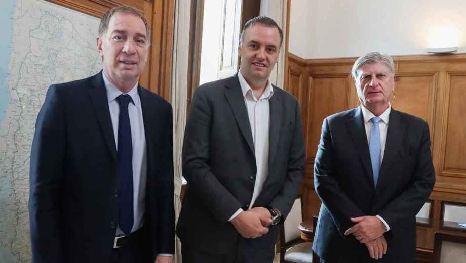 Diego Santilli y Sergio Ziliotto tenían previsto reunirse en Buenos Aires, pero el encuentro fue reprogramado por razones climáticas.