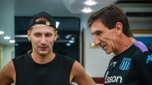 Gustavo Costas y otro palito para River: «Nos quería sacar a todo el plantel»