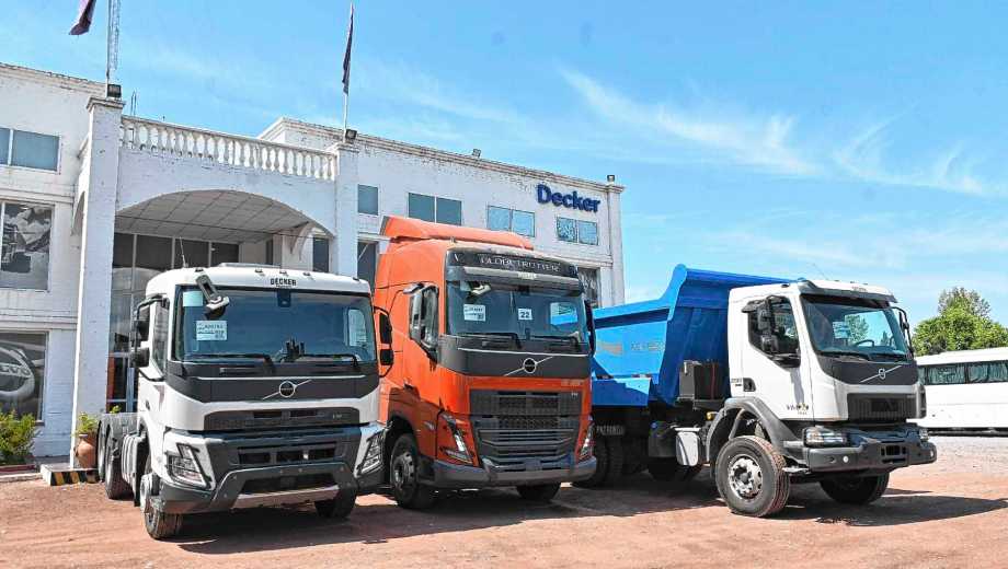 Decker Camiones, con base en Allen, representa a Volvo y Remolques Randon en un territorio extenso y exigente. 