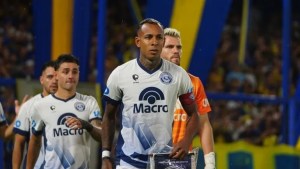 Sebastián Villa se ofreció a River, pero Di Carlo le bajó el pulgar