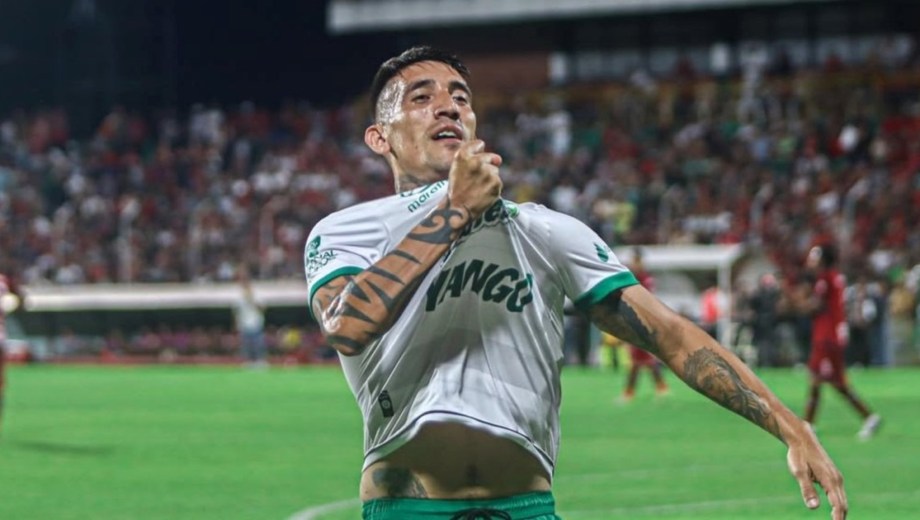 Ricardo Centurión tuvo un gran paso en la Primera División de Bolivia y quiere regresar al país.