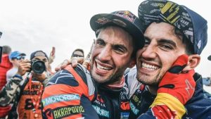 Histórica doble victoria de los hermanos Benavides en el Dakar
