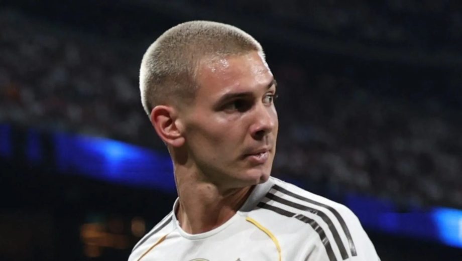 Mastantuono vuelve al once titular, en el encuentro de esta tarde ante Albacete por la Copa del Rey.