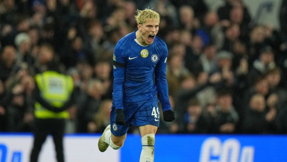 Garnacho metió los dos goles del Chelsea en la derrota 3 a 2 con Arsenal. (Foto: AP)