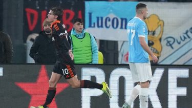 Con dos goles de Nico Paz, Como goleó a Lazio en la Serie A
