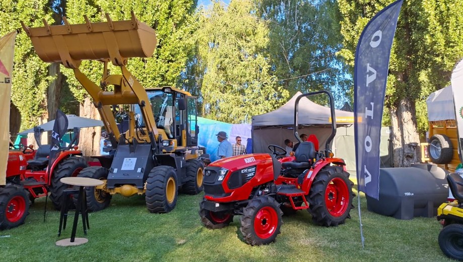 La oferta de tractores para el agro se diversifica en la región y suma opciones para elegir.
