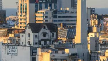 El misterioso Chalet del Obelisco en venta: piden una cifra millonaria por la joya de la 9 de Julio