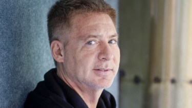 Adrián Suar oficializó su relación con Rocío Robles y evitó opinar sobre Luciano Castro y Griselda Siciliani