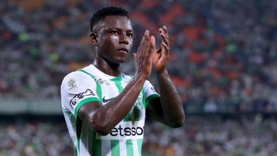 Marino Hinestroza no irá a Boca y jugará en Vasco Da Gama.