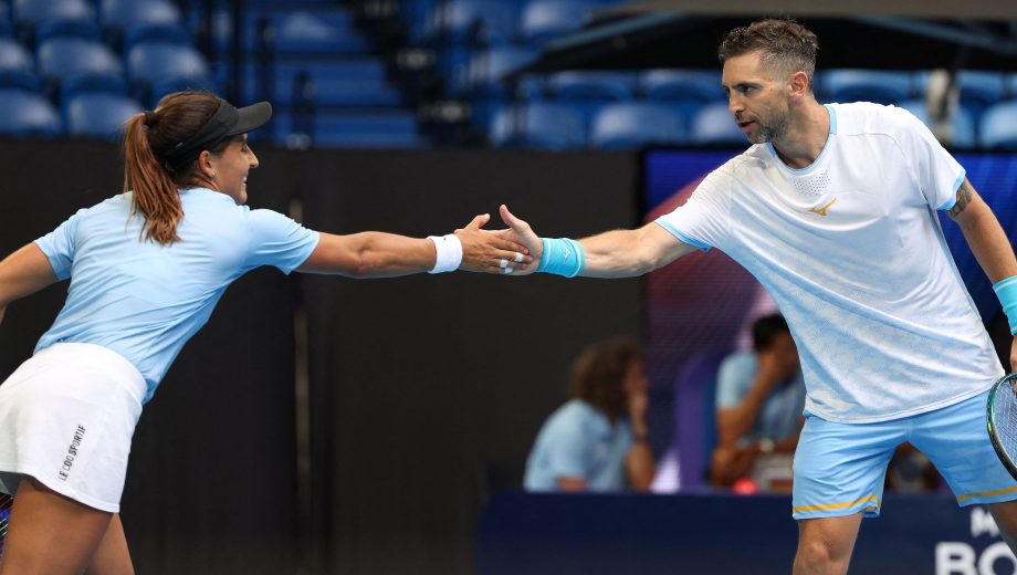  Guido Andreozzi y María Lourdes Carlé ganaron el dobles ante España sin conceder ningún set. (AFP)